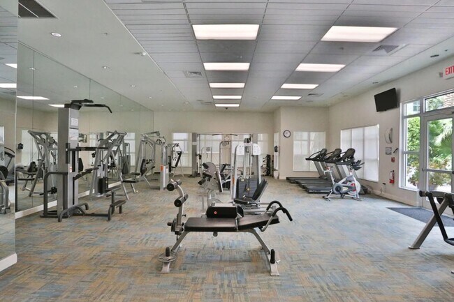 Building Photo - 600 S Dixie Hwy