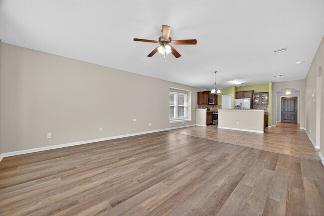Building Photo - 5530 Casa Calvet Dr