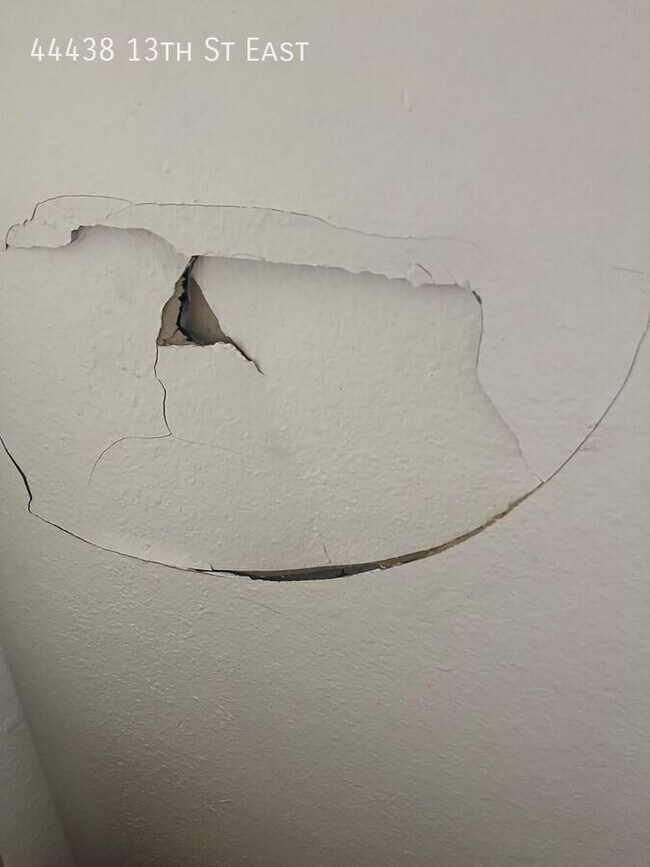 Building Photo - 44438 13th St E