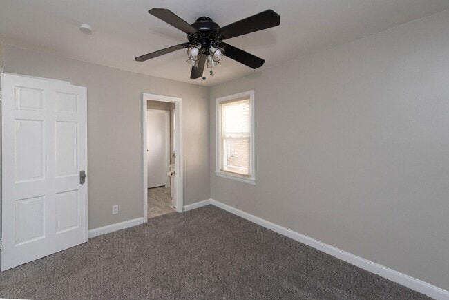 Building Photo - ANDERSON TWP- Cozy and clean 3 bed 2 bath ...
