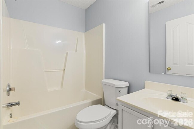 Building Photo - 6828 Ayrshire Glen Pl