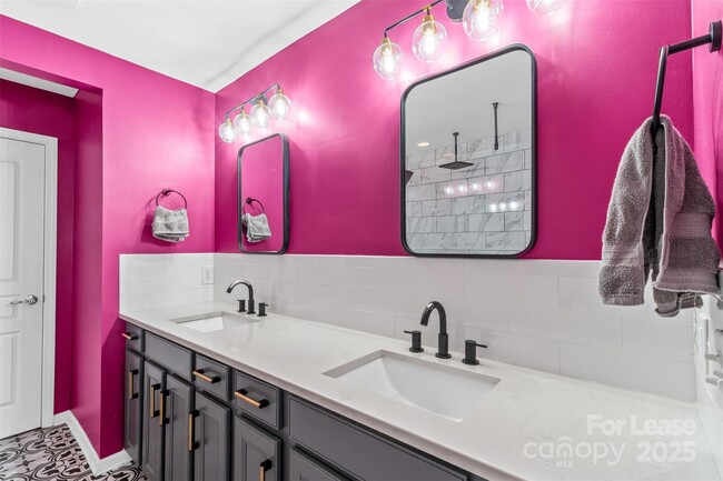 Building Photo - 15627 Canmore Street