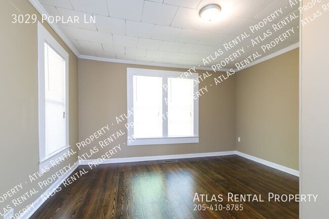 Building Photo - 3029 Poplar Ln