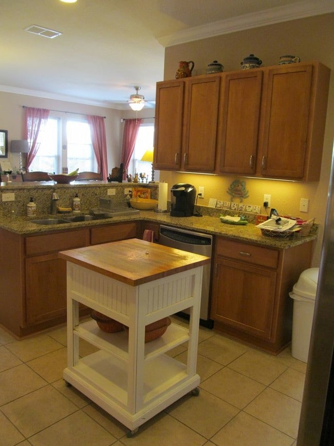 Building Photo - Whisper Dunes- West End of Beach