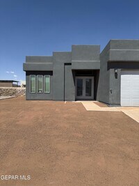 Building Photo - 10126 Javelina Bush