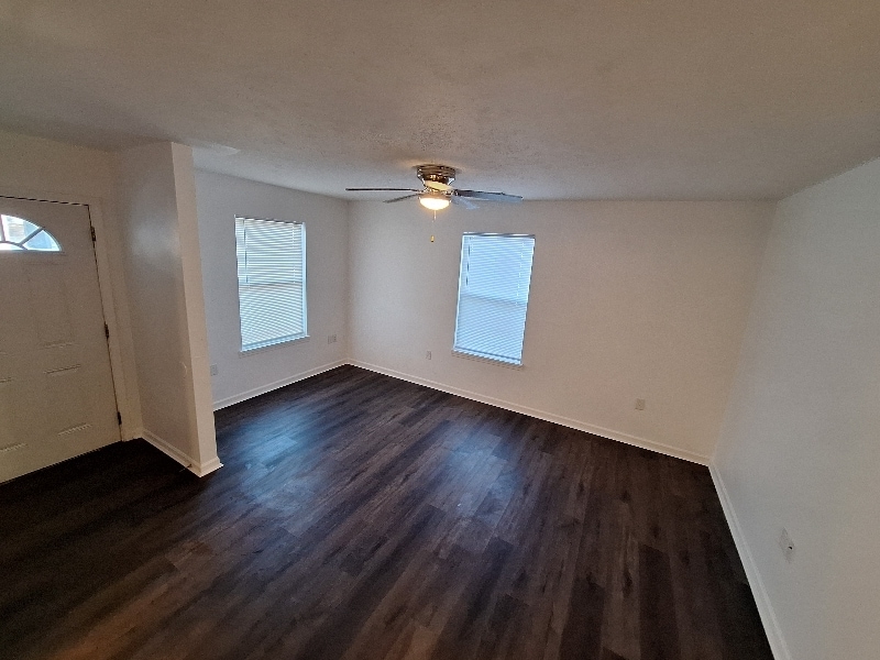 Building Photo - 2078 Bird Rd