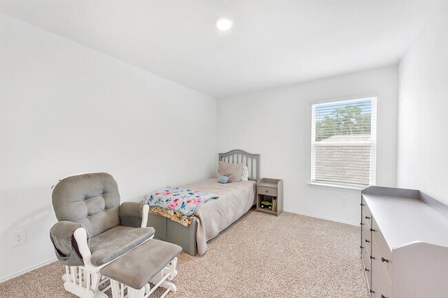 Building Photo - 24222 Sandstone Valley Ln