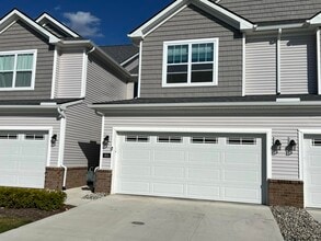 Building Photo - 604 Angus Ln