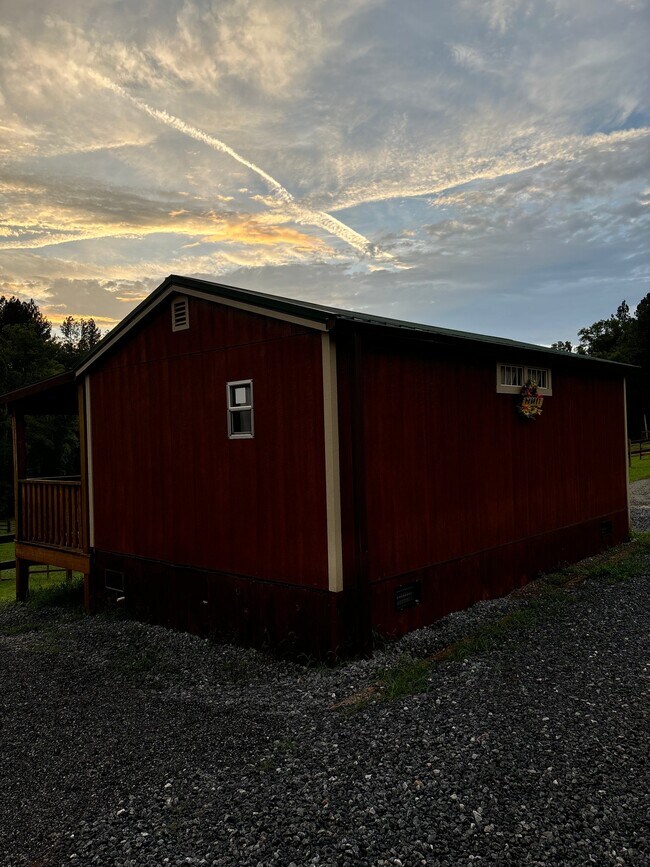 Building Photo - 495 Stallings Rd