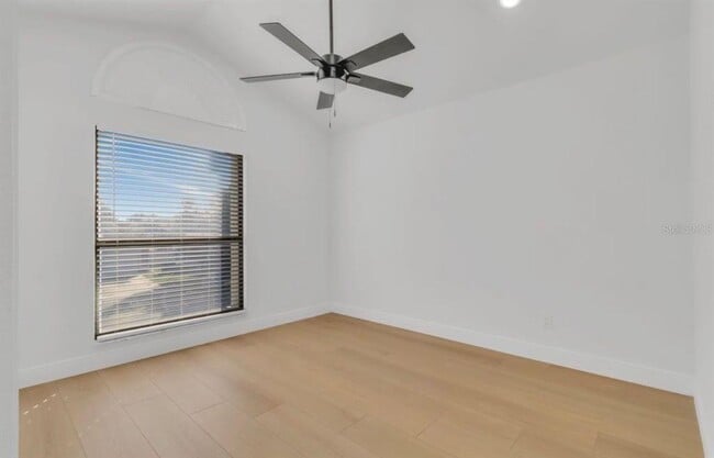 Building Photo - 2622 Liz Ln