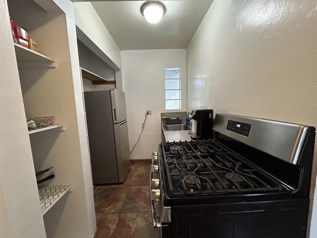 Building Photo - 15-2024-2024 23rd Ave