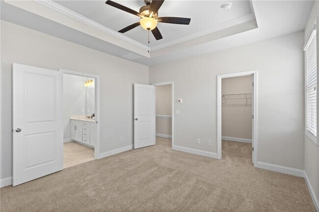 Building Photo - 1230 Ainsworth Alley