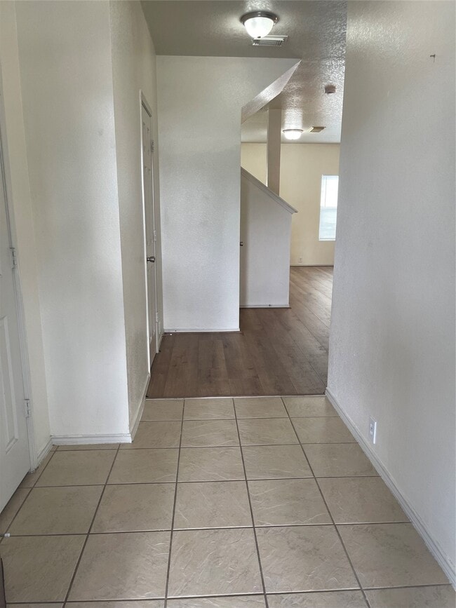 Building Photo - 3528 Glenmore Meadow Dr