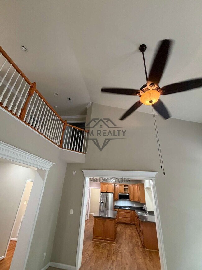 Building Photo - 10410 Silver Creek Ct