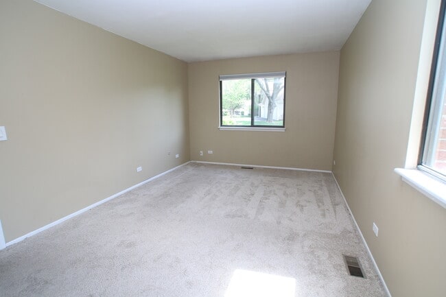 Building Photo - 99 Marble Hill Ct