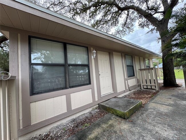 Building Photo - 359 Chaucer Ct