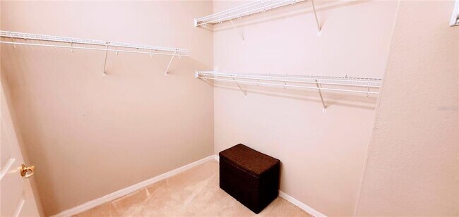 Building Photo - 520 Millifiora Ln