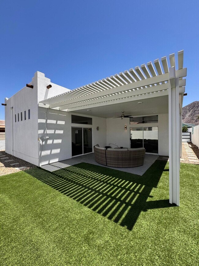 Building Photo - 53445 Eisenhower Dr