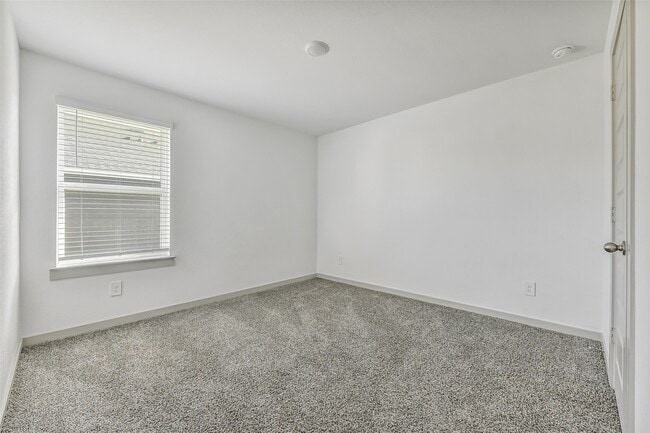 Building Photo - 1004 Great Barracuda Ln