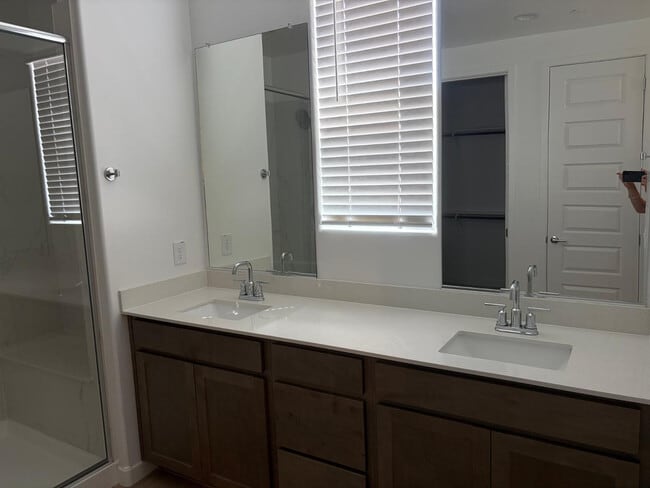 Building Photo - 12011 Calle de Pompas W