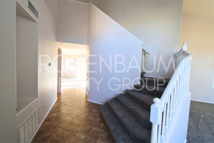 Building Photo - 534 S Pueblo St