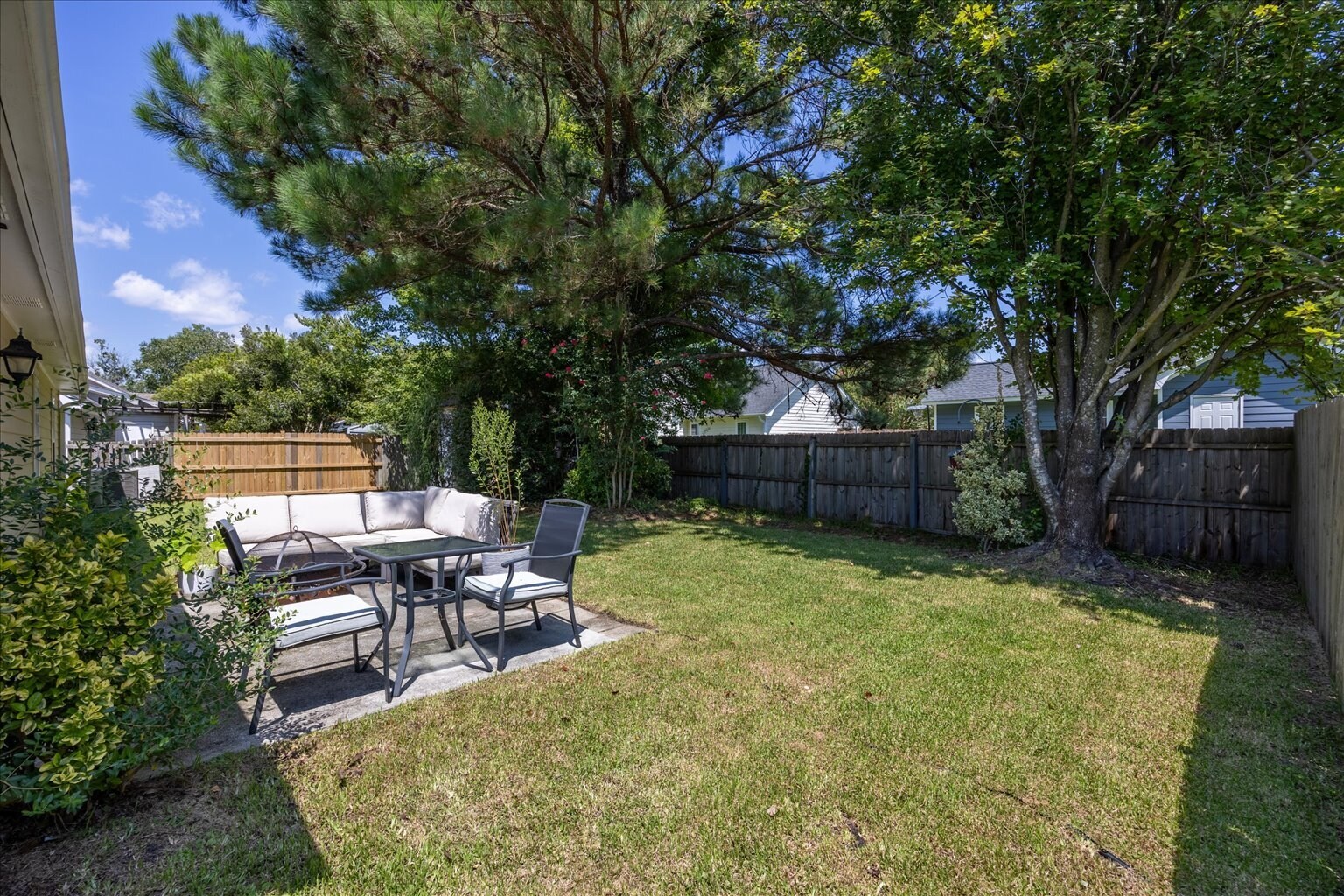 Back yard & Patio - 2204 Loblolly Ct