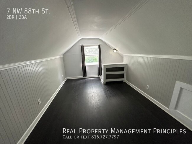 Building Photo - 7 NW 88th St