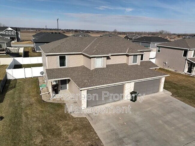 Primary Photo - 5304 41st St