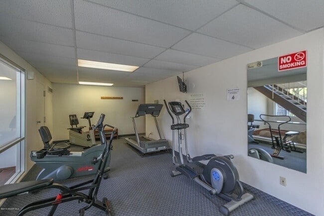 Building Photo - Enjoy the amazing Valhalla amenities witho...