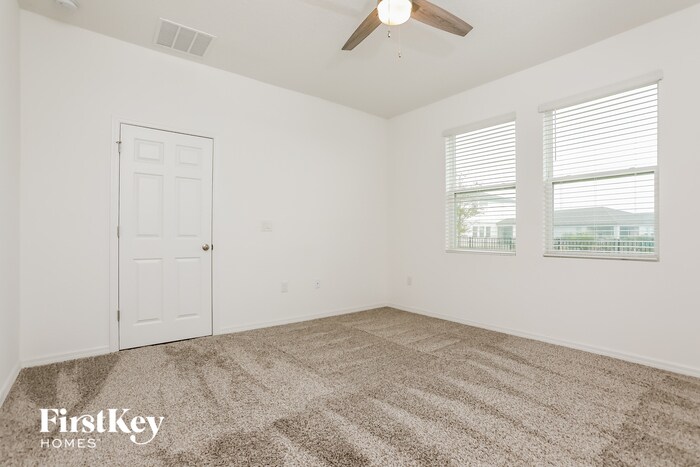 Building Photo - 721 Ladyfish Ln