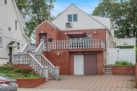 Building Photo - 85-66 188th St