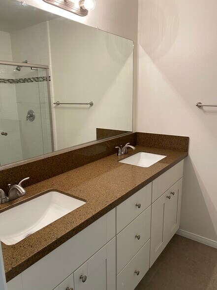 Building Photo - 1580 Caraway Dr