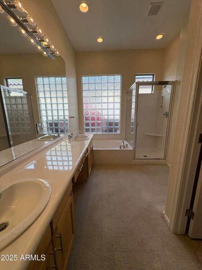 Building Photo - 8182 E Sierra Pinta Dr