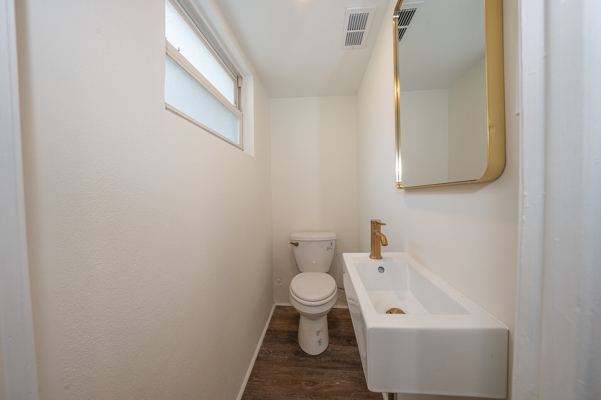 Building Photo - 503 Poplar Rd