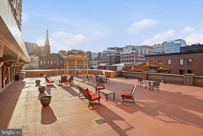 Building Photo - 777 7th St NW