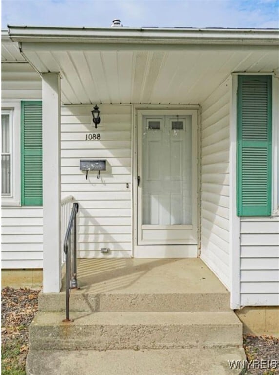 Building Photo - 1088 98th St