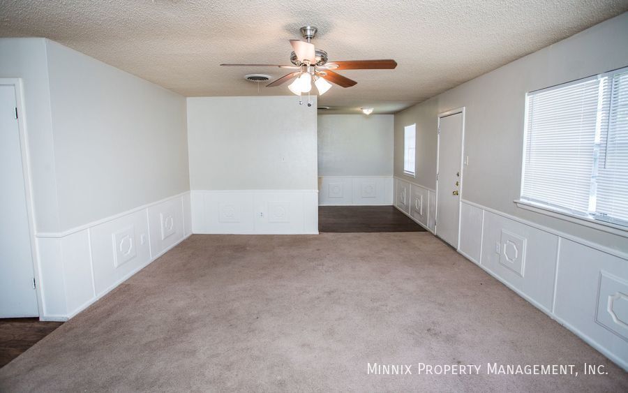 Building Photo - 4804 53rd St