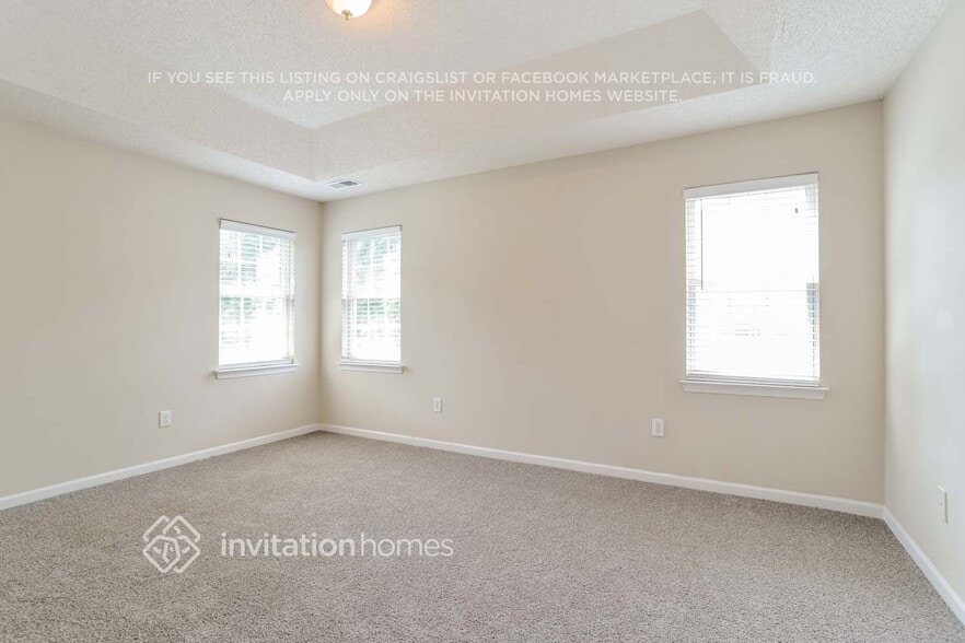 Building Photo - 13407 Willow Falls Rd