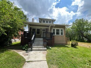Building Photo - 3BR/2BA house