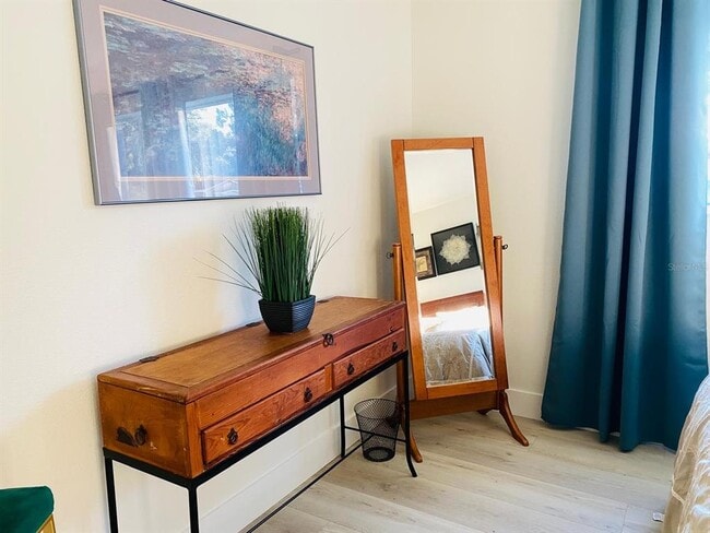 Building Photo - 415 Mapleway