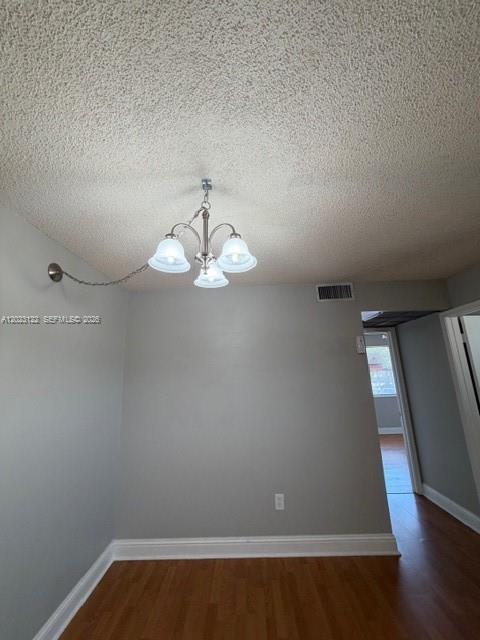 Building Photo - 2570 W 67th Pl