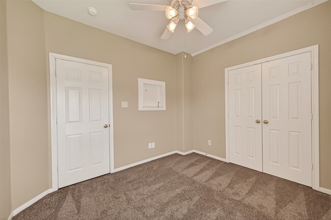 Building Photo - 4702 Autumn Orchard Ln