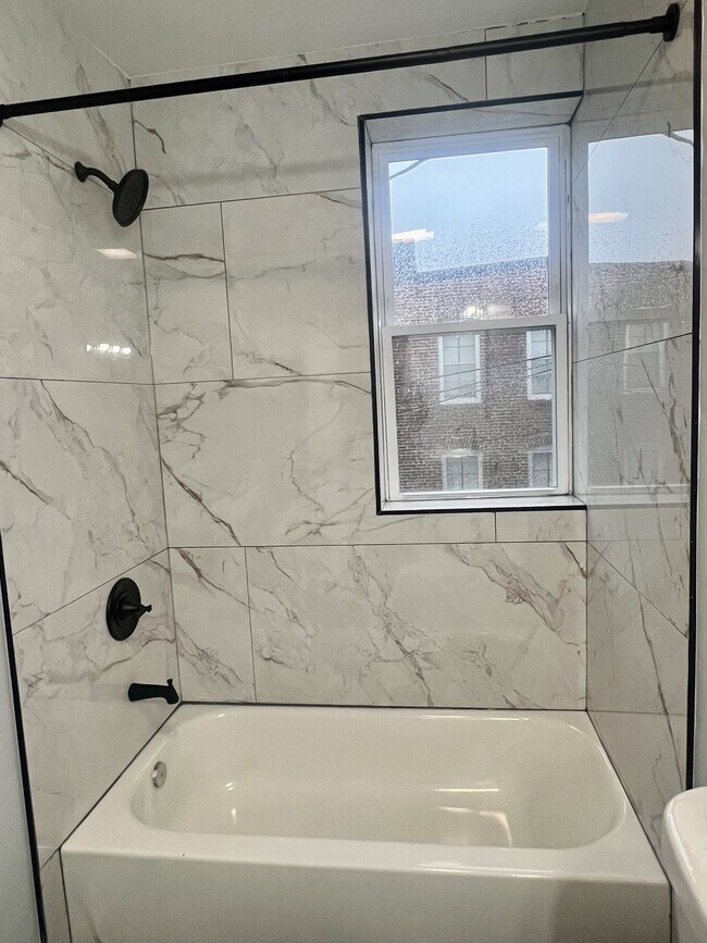 Building Photo - 2431 McElderry St