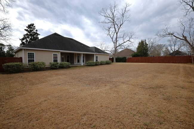 Building Photo - 4530 Kiowa Ln