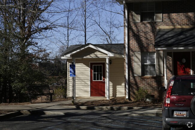 Building Photo - Pickens Apartments