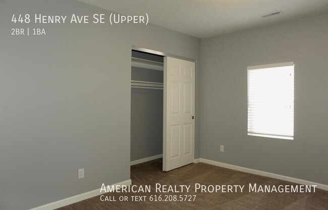 Building Photo - 448 Henry Ave SE