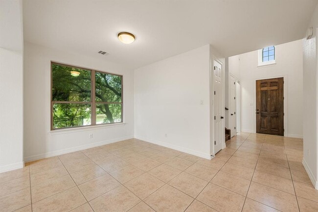 Building Photo - 2201 Quarry Loop