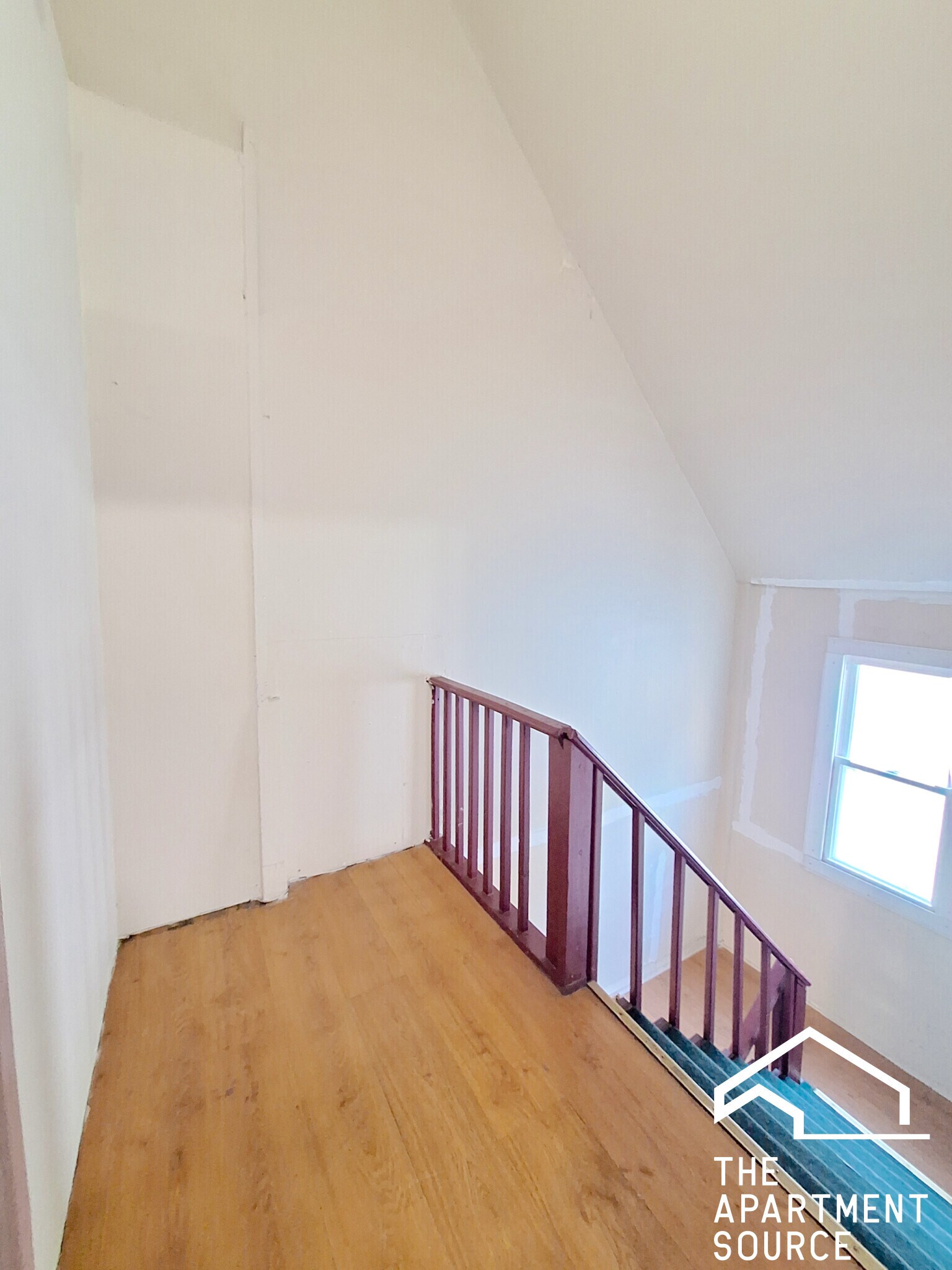 Building Photo - 4135 W Henderson St