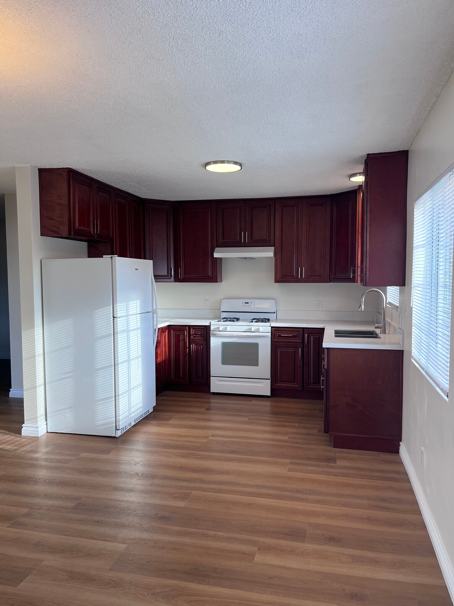 Building Photo - 4418 W 64th St