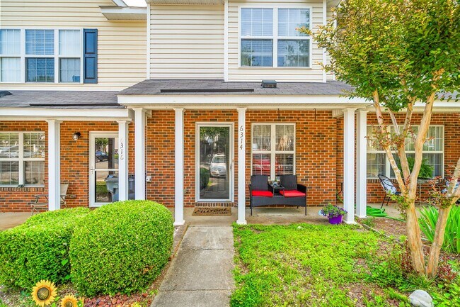 Building Photo - 6314 Inkberry Dr